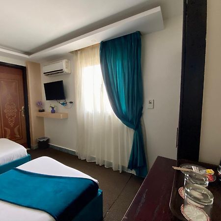 Golden Pyramids Inn Kafret el-Gabal Extérieur photo