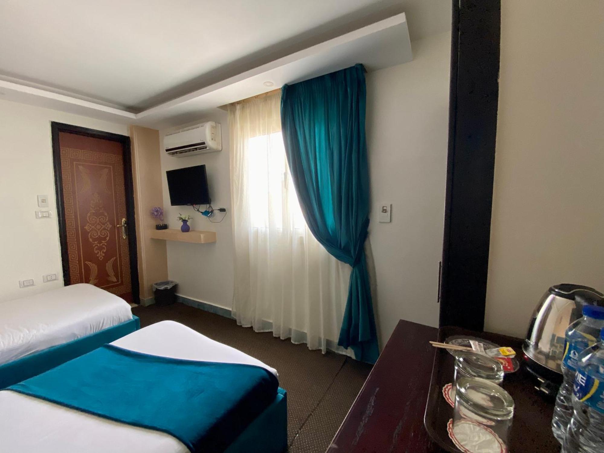 Golden Pyramids Inn Kafret el-Gabal Extérieur photo