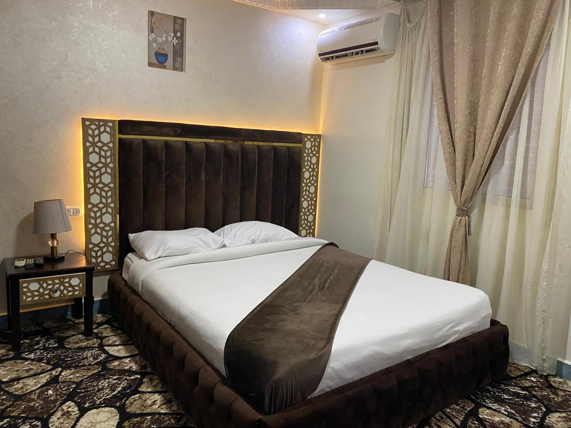 Golden Pyramids Inn Kafret el-Gabal Extérieur photo