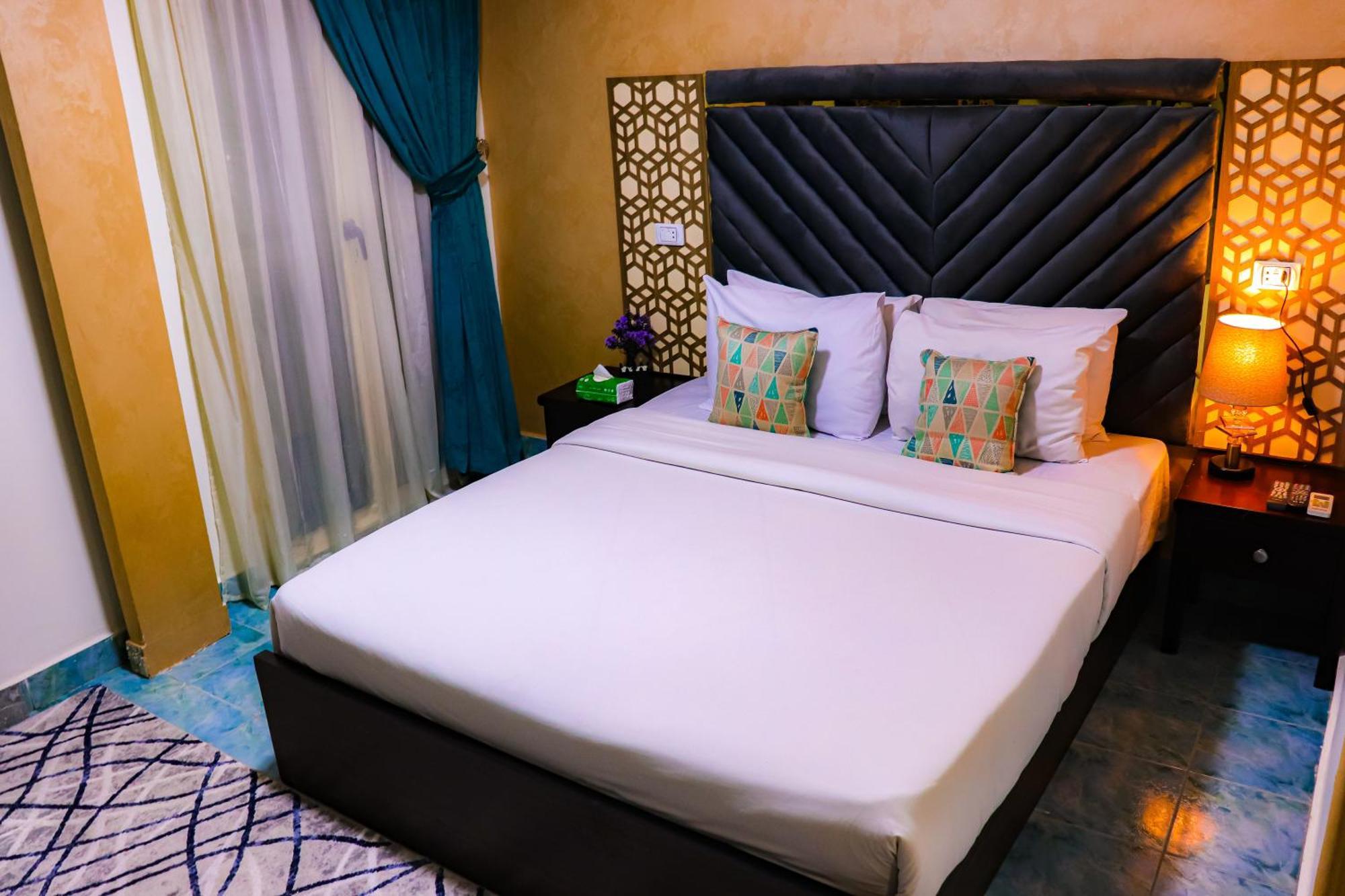 Golden Pyramids Inn Kafret el-Gabal Extérieur photo
