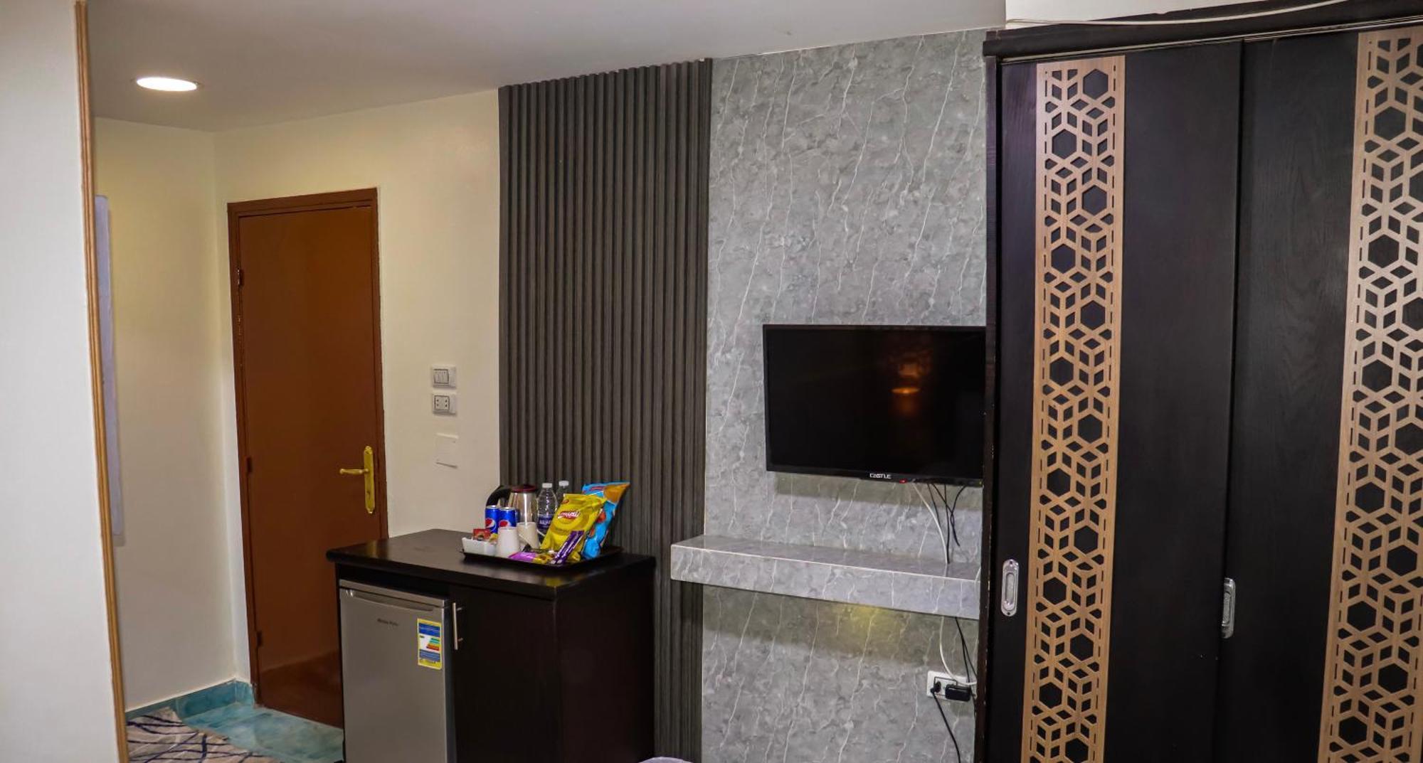 Golden Pyramids Inn Kafret el-Gabal Extérieur photo