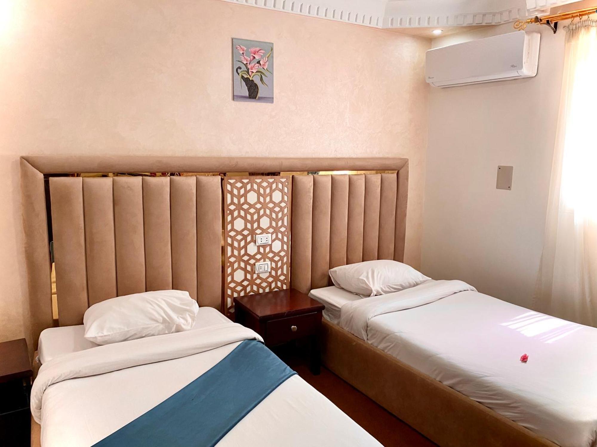 Golden Pyramids Inn Kafret el-Gabal Extérieur photo